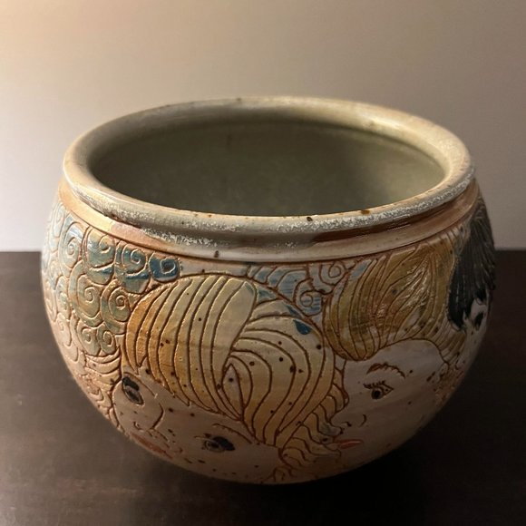 Willam C. Alexander Terra Sigillata Studio Pottery Bowl With Images of Children - Picture 7 of 10